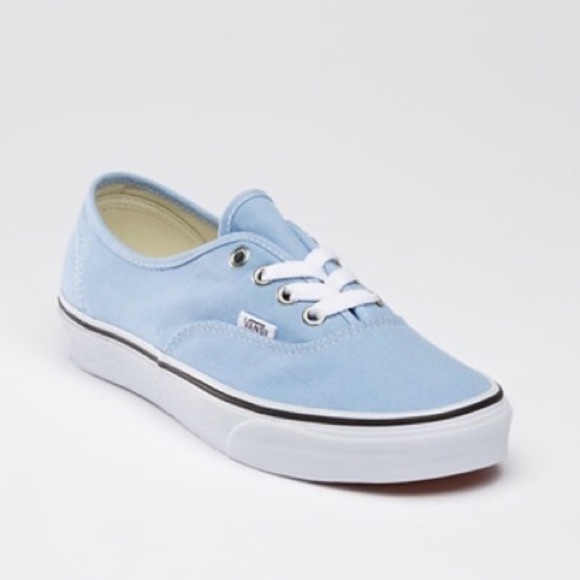 Light blue canvas shoes Outlet